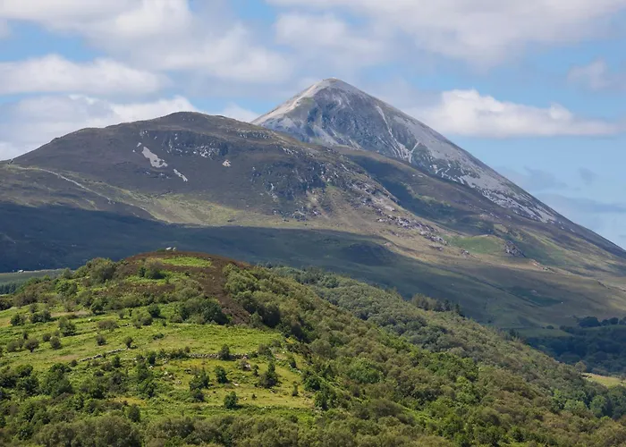 Farnaught House * Westport